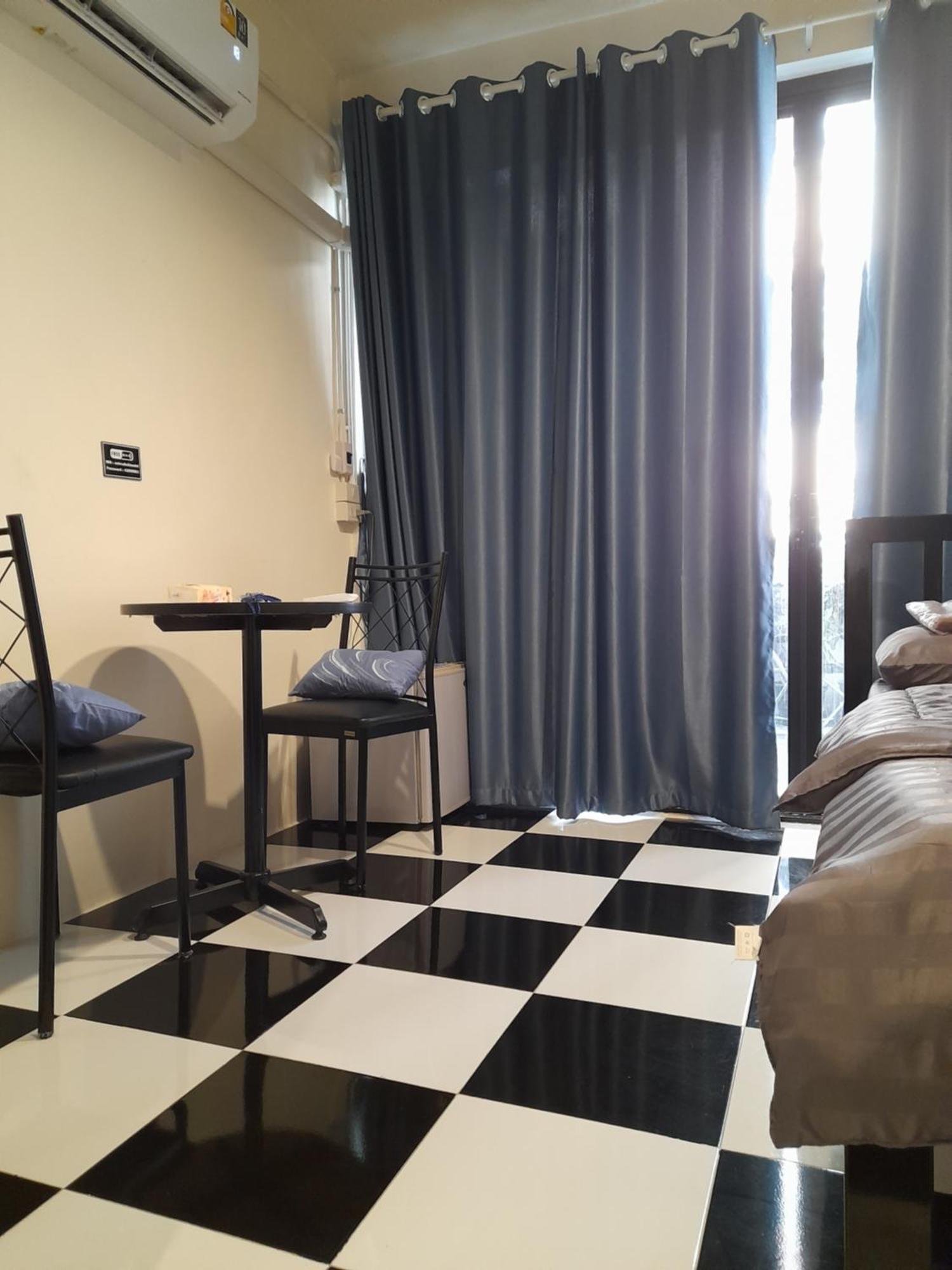 Noir Cafe And Hostel Chinatown بانكوك المظهر الخارجي الصورة